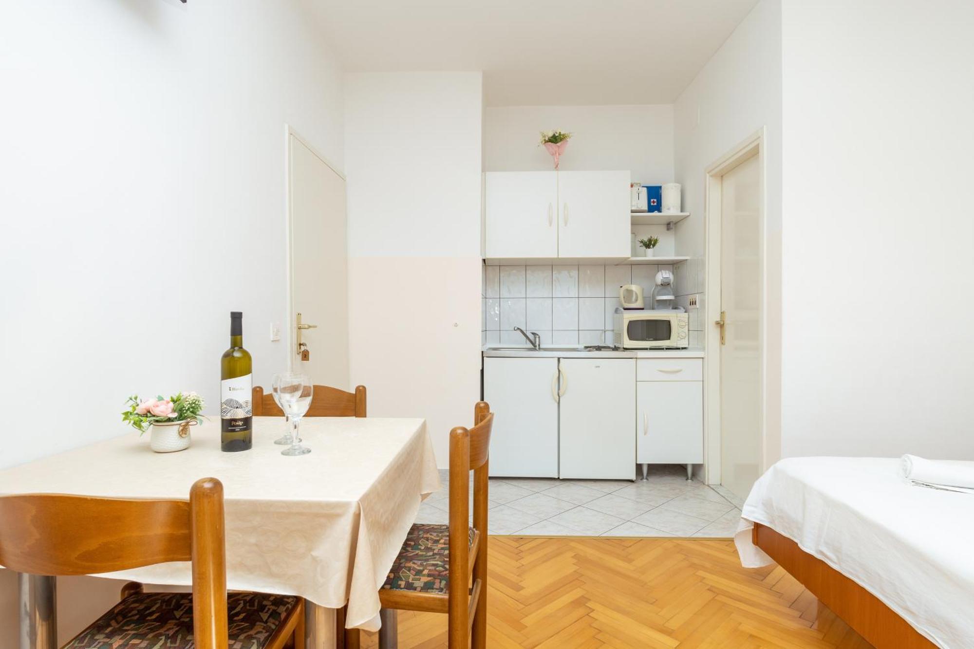 Apartments By The Sea Duce, Omis - 946 Ngoại thất bức ảnh